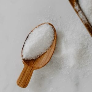 Erythritol in a spoon